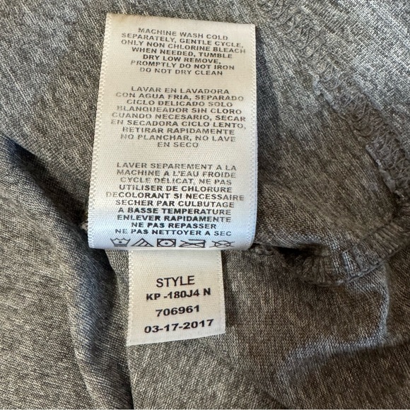 NFL Minnesota Vikings Dri-Tek Short Sleeve Shirt Youth XL or Women’s L - Picture 6 of 6